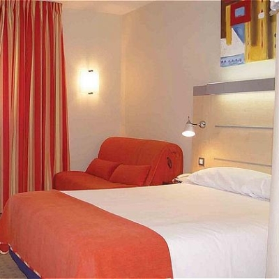 Barcelona - Holiday Inn Express Montmelo (27km from Barcelona)  