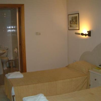 Relax Inn Image