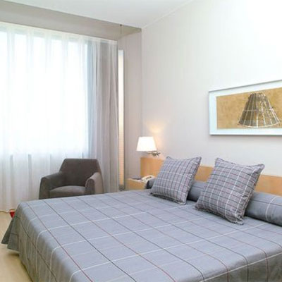 Tryp Barcelona Aeropuerto(14kms From Barcelona) Image
