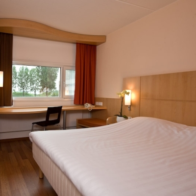 Ibis Amsterdam Airport Image