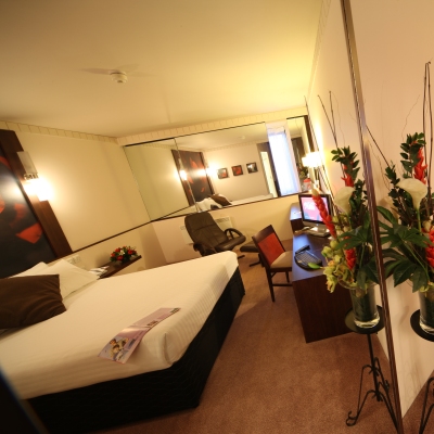 Ramada Glasgow Airport (14kms From Glasgow) Image
