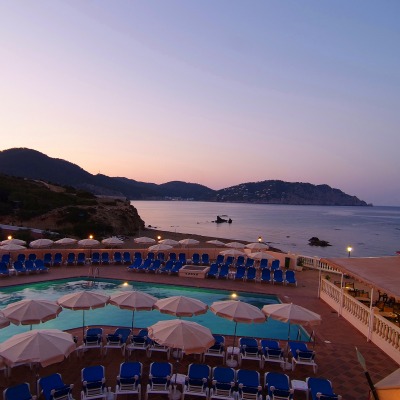 Invisa Hotel Cala Blanca