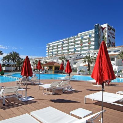 Ushuaia Beach