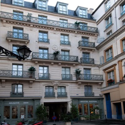 Aston (Minimum 2 Nights)