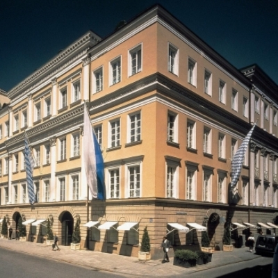 Bayerischer Hof (Deluxe), Monachium 