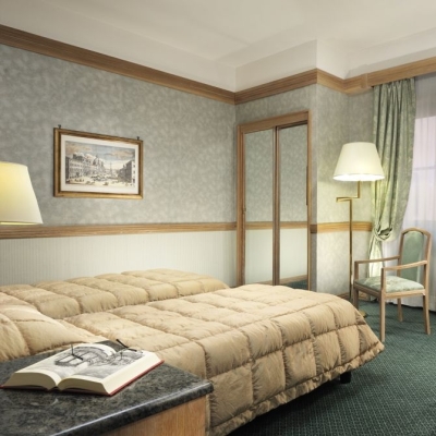 Grand Hotel Beverly Hills Image