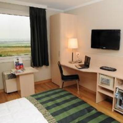 Best Western Chavannes de Bogis(17 Km From Geneva) Image
