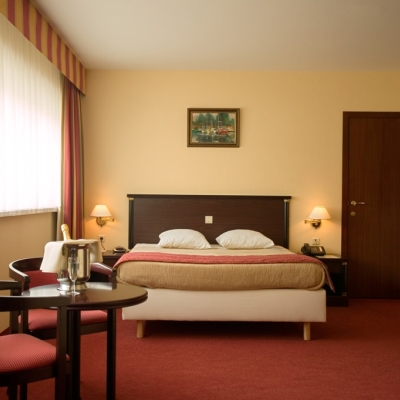 Golden Tulip Hotel de Medici Image