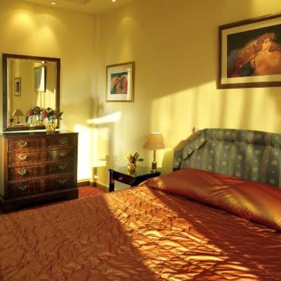 Best Western Esperia Palace (Excl Greek Market) Image