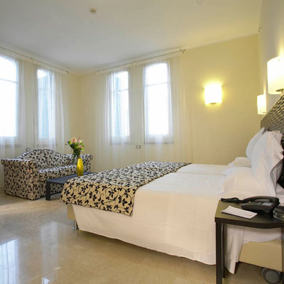 Grand Hotel Garibaldi Image