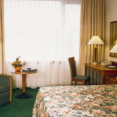 Penta Hotel Berlin-Koepenick (14km Fr City Centre) Image