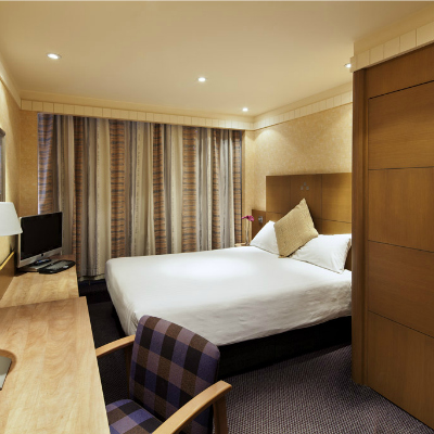 Ramada Hotel and Resort Maidstone Image