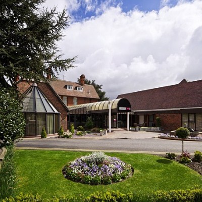 Ramada Hull