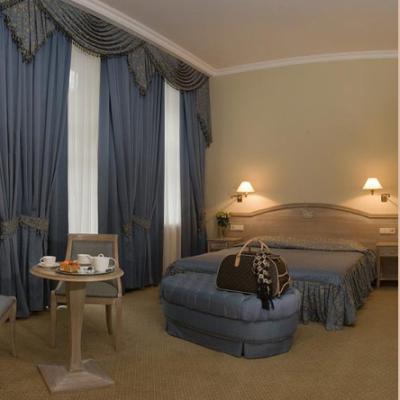 Opera (King Superior Room) Image