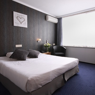 Leonardo Hotel Charleroi City Image