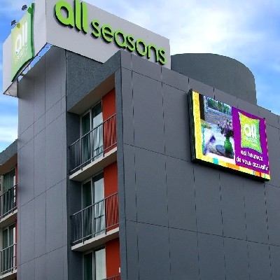 All Seasons Avignon Sud