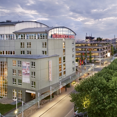 Hotel Moevenpick Nuremberg-airport en Núremberg
