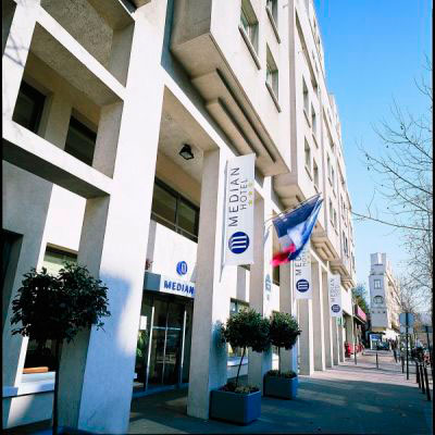 Median Paris Porte de Versailles