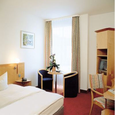 Ramada Wiesbaden-Nordenstadt Image