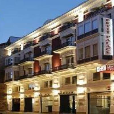 High Tech Petit Palace Bristol