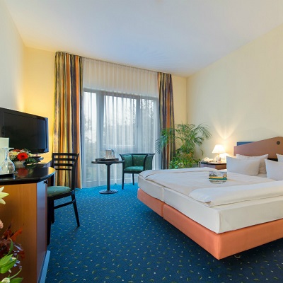 Quality Hotel Plaza Dresden (Former Park Plaza) Image