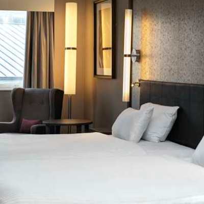 Mercure Point Hotel Edinburgh Image