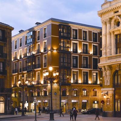 Petit Palace Arana
