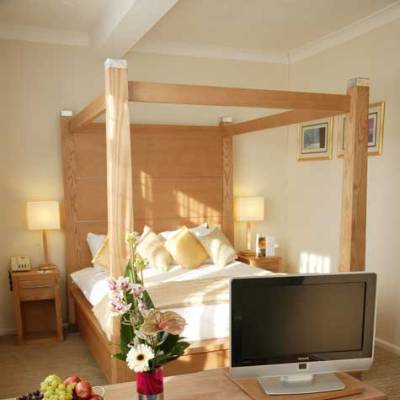 Ramada Leeds Parkway Image
