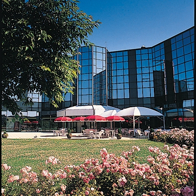 Radisson Blu Charles de Gaulle Airport, Paryż 