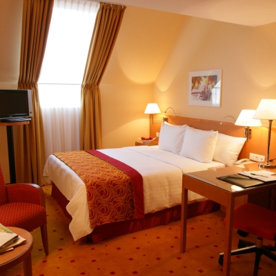 Courtyard By Marriott Vienna Image