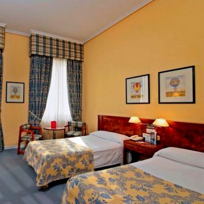 Tryp Gran Via Image