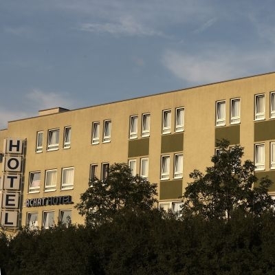 Achat Karlsruhe (6km from Karlsruhe)