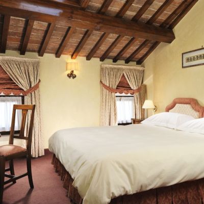 Villa Michelangelo (Classic - 8km From Vicenza) Image