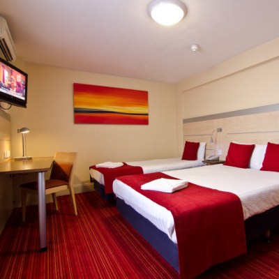 Comfort Inn Edgware Road Image