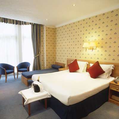 Best Western Burns Hotel Image