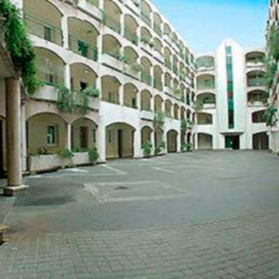 Euro Hotel Sovereign Saint-Denis (12 Km from Paris)