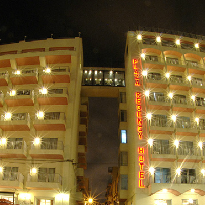 Plaza/Plaza Regency (Sea View)