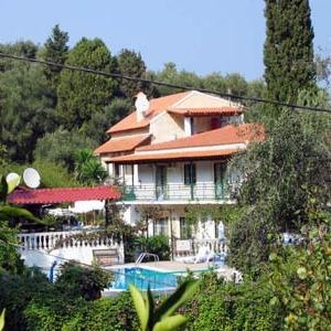 Andromaches Holiday Apartments (2 Bedroom Apartmen