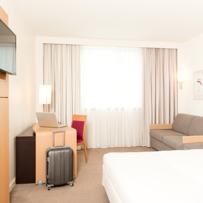 Novotel Luxembourg Centre Image