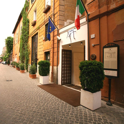 HOTEL ART BY THE SPANISH STEPS