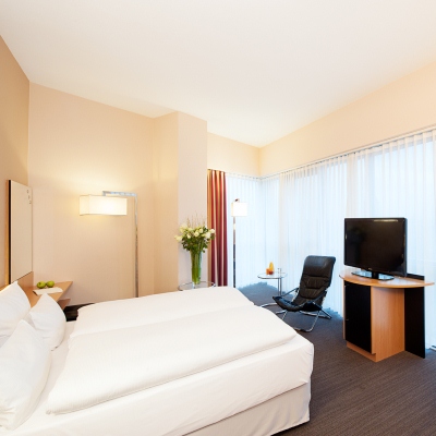 NH Duesseldorf City Image