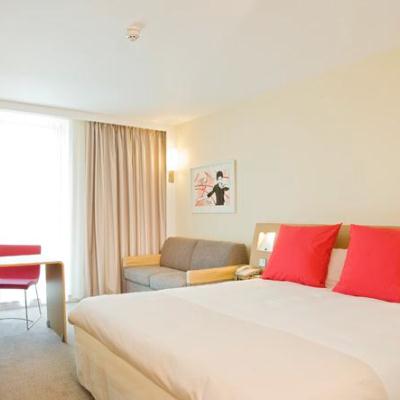 Novotel Edinburgh Centre Image